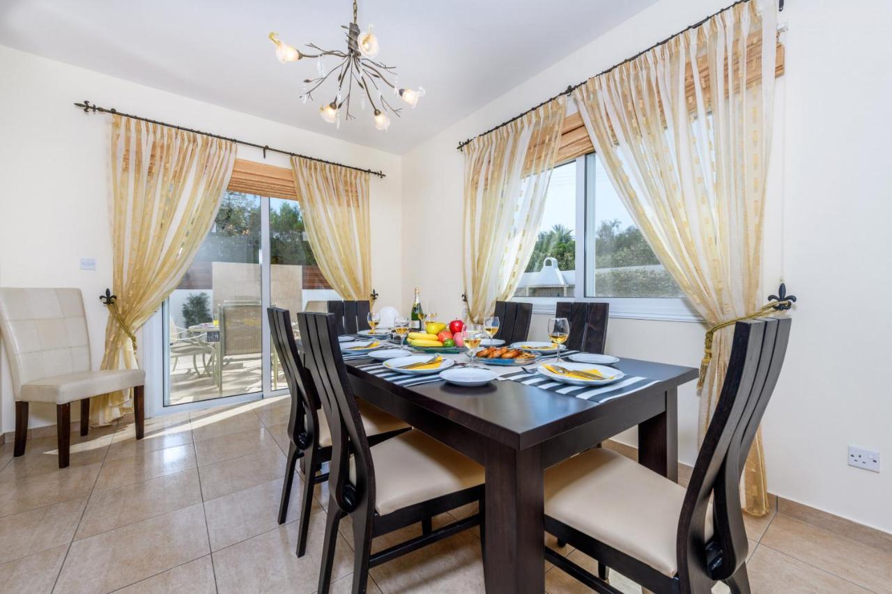 Zacharia Villas โปรทาราส ภายนอก รูปภาพ